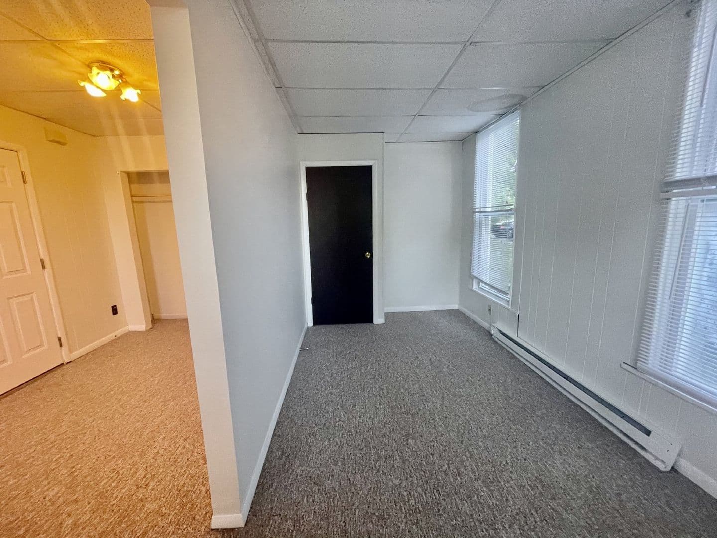 Bloomington Apartment: 416 E. 2nd St.