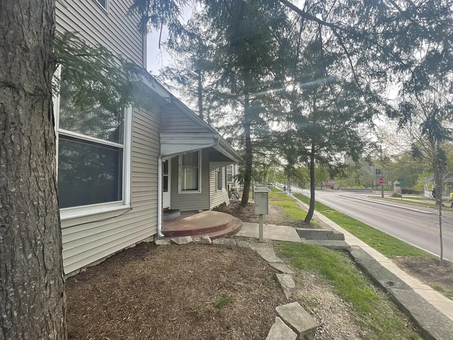 Bloomington Apartment: 521 E. 7th St.