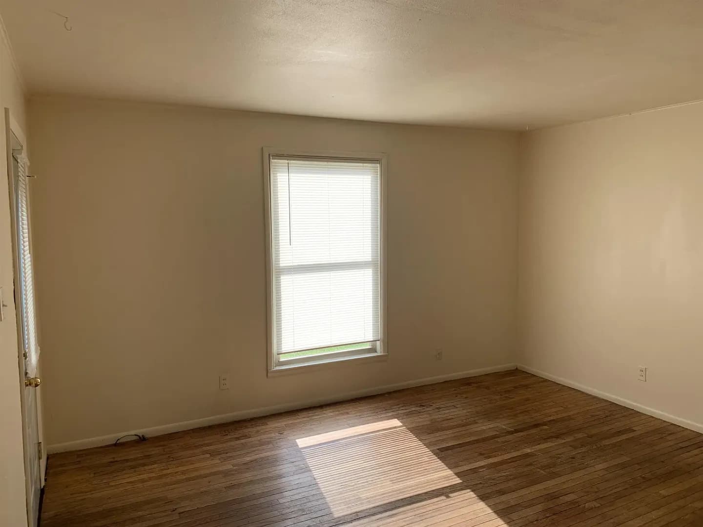 Bloomington House: 500 S Lincoln St