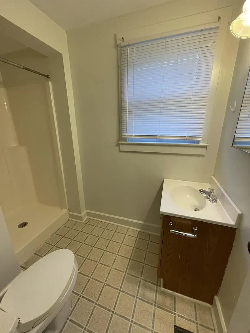 Bloomington House: 424 S. Fess Ave