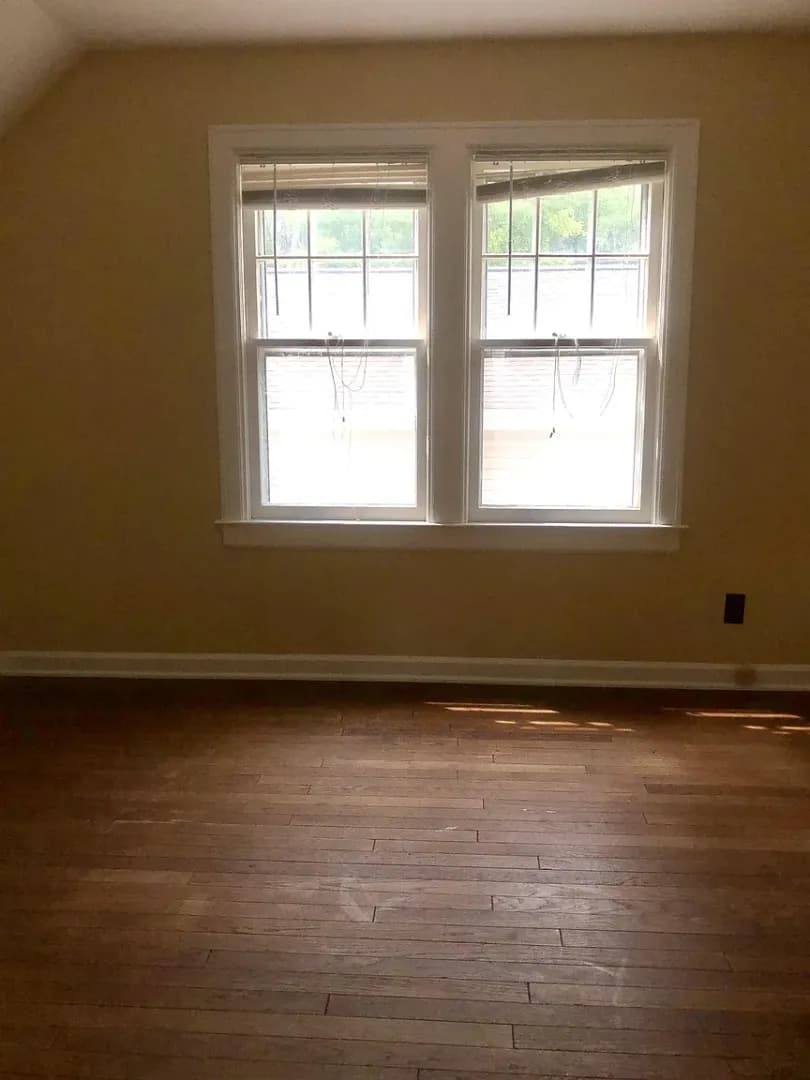 Bloomington House: 510 S Mitchell St