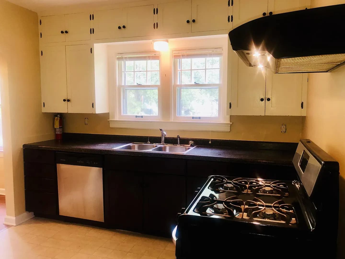 Bloomington House: 510 S Mitchell St