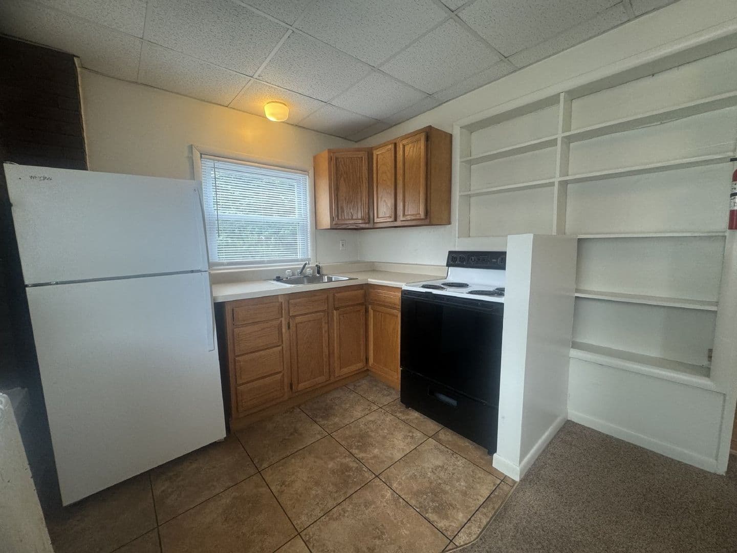 Bloomington Apartment: 420 S. Fess