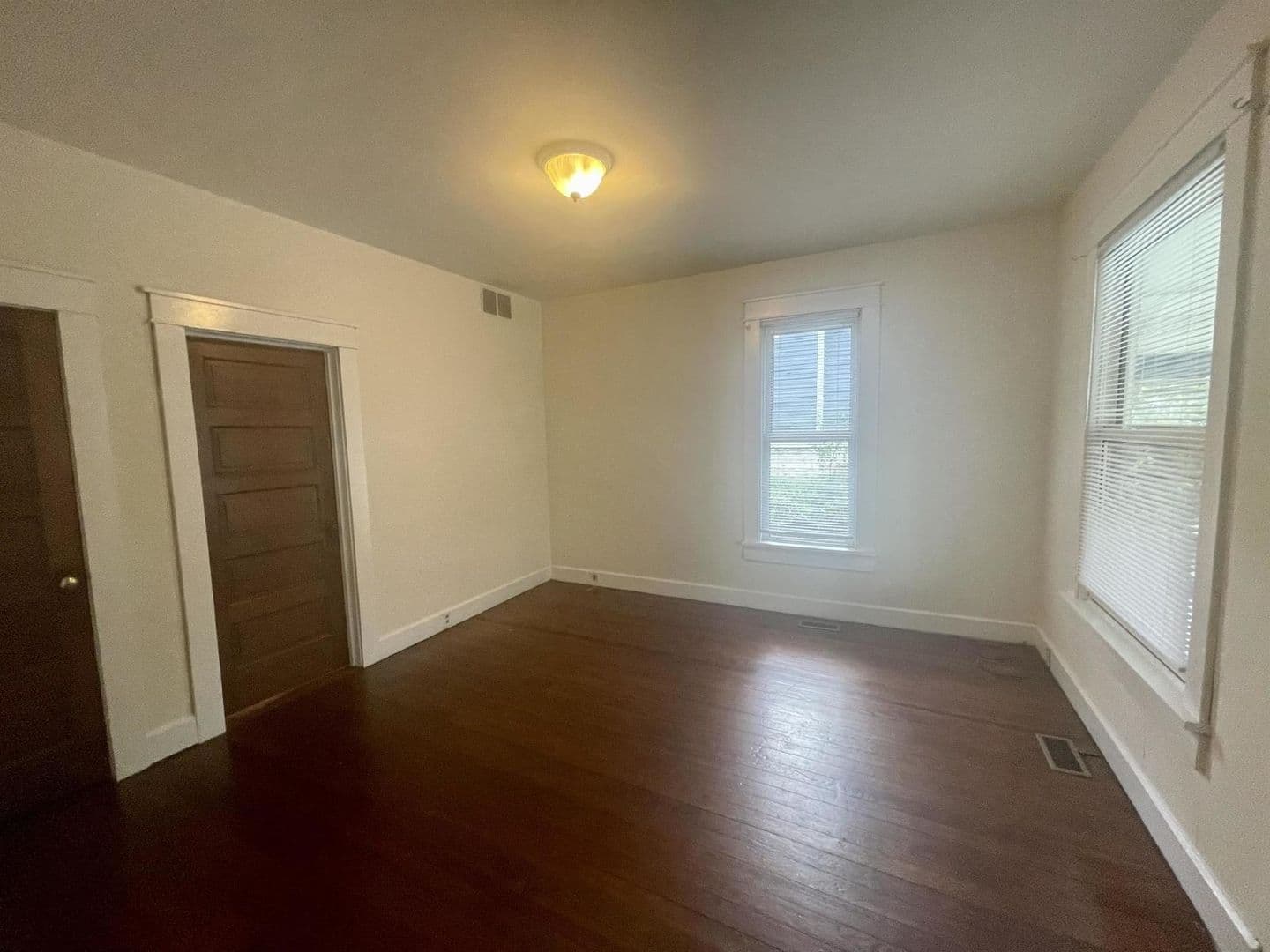 Bloomington House: 211 E. 2nd St.