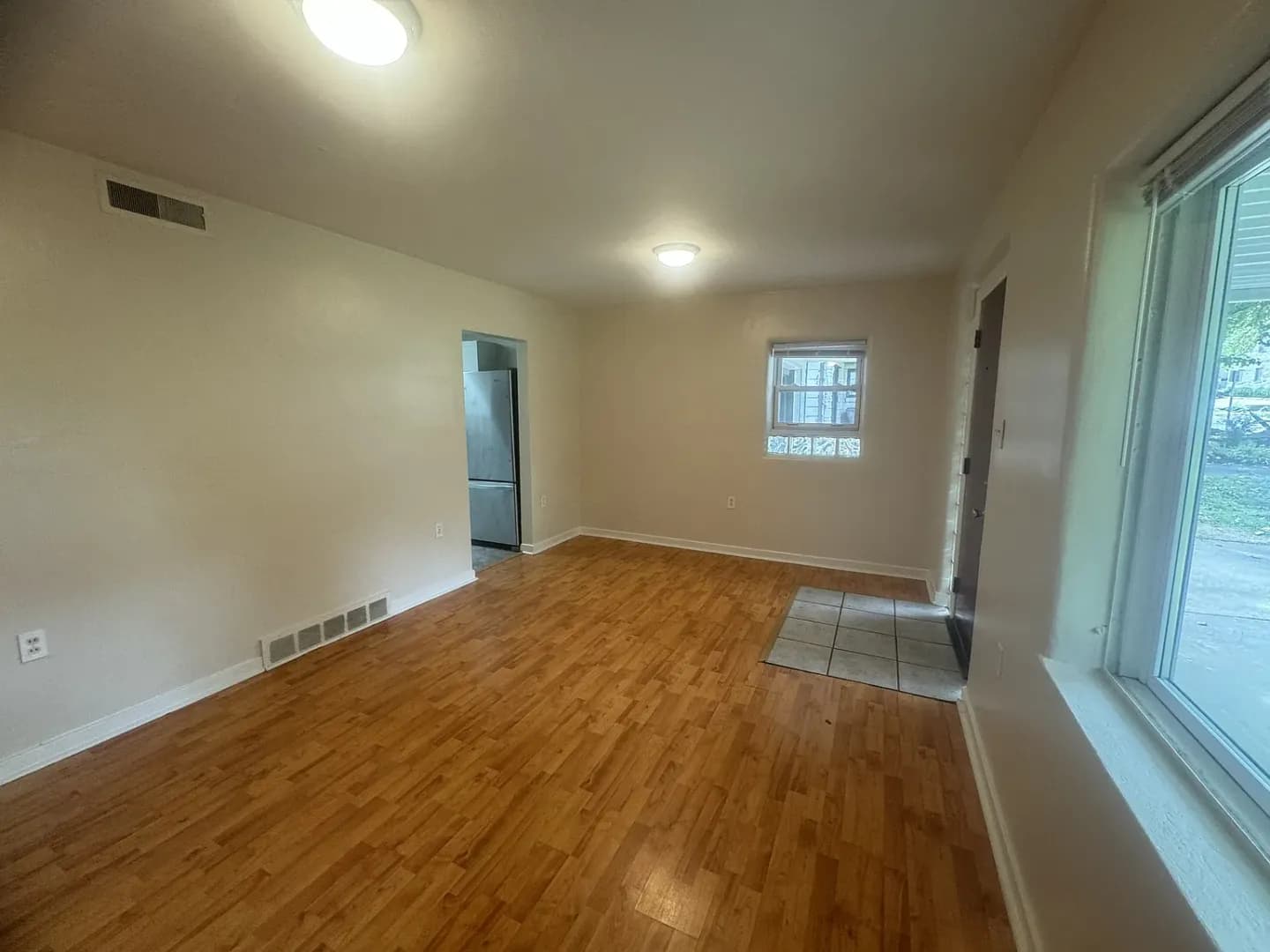 Bloomington House: 817 S Henderson