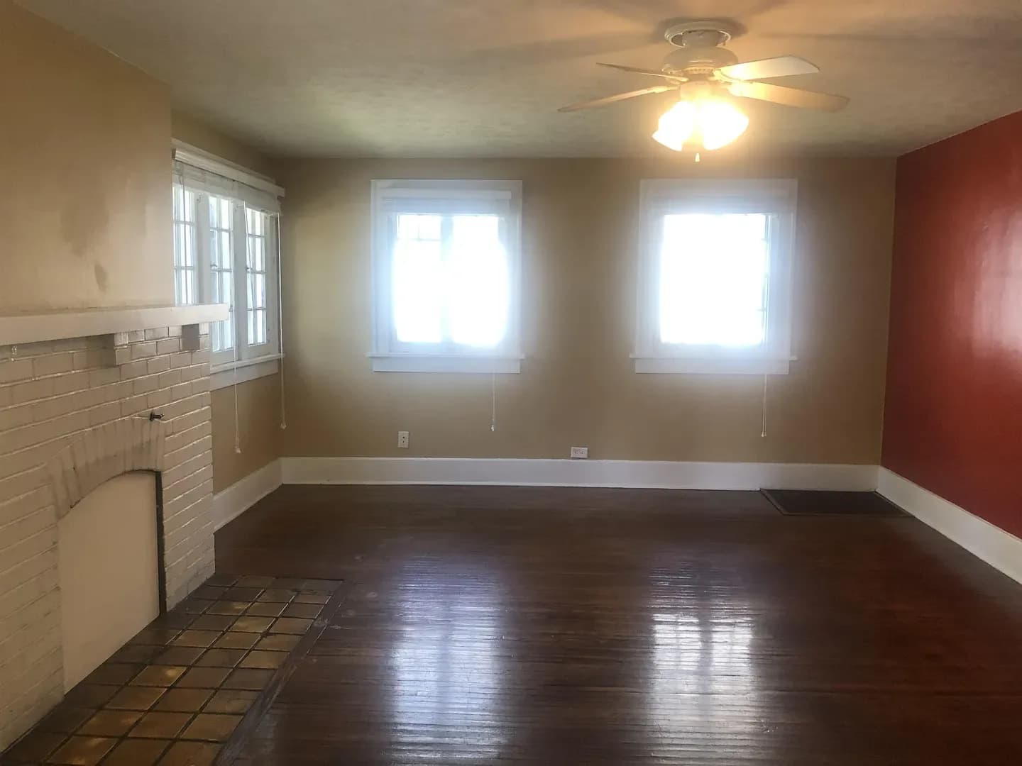 Bloomington House: 449 S Henderson St