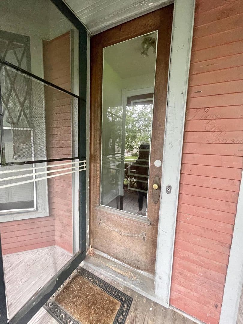 Bloomington House: 317 N. Indiana #3