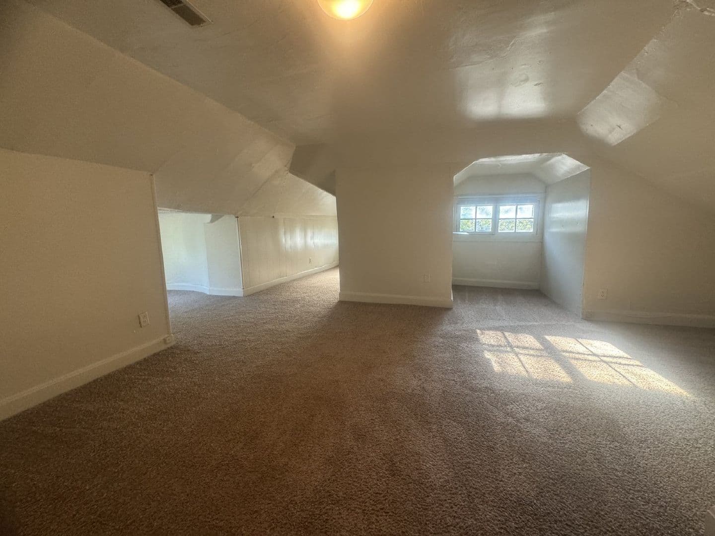 Bloomington House: 317 N. Indiana #3