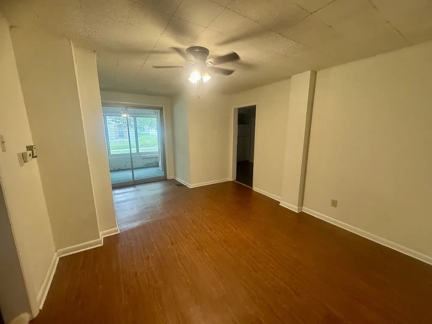 Bloomington House: 810 N Lincoln St