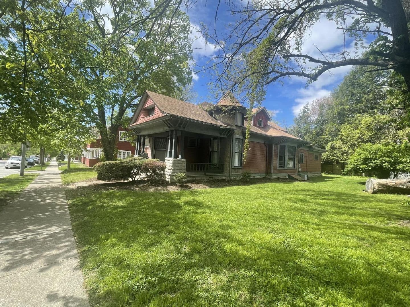 Bloomington House: 317 N. Indiana #3