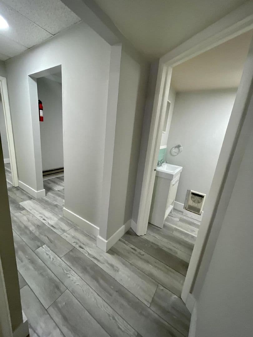 Bloomington Apartment: 416 E. 2nd St.