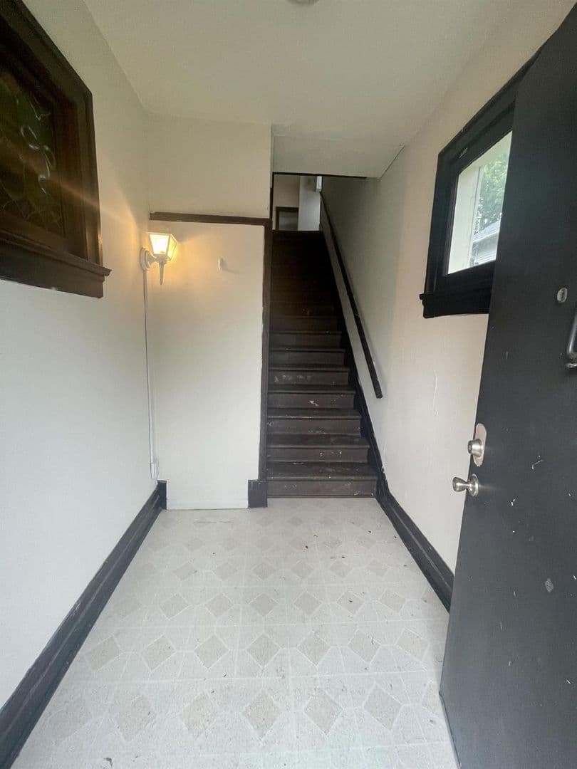 Bloomington House: 403 N. Indiana