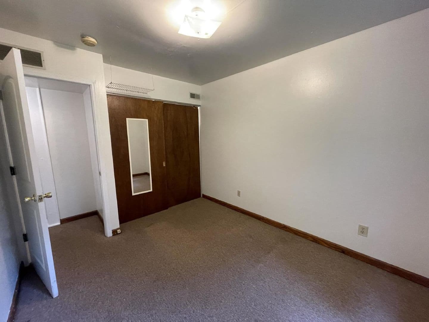 Bloomington House: 317 N. Indiana #1