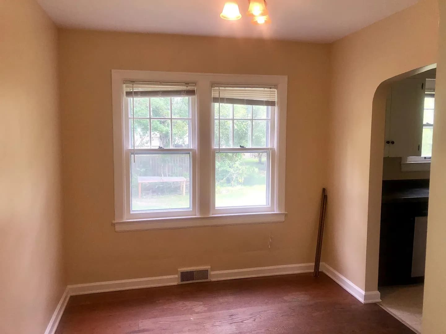 Bloomington House: 510 S Mitchell St