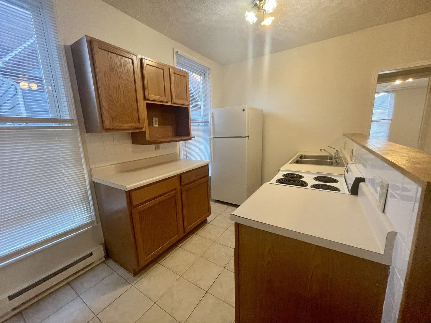 Bloomington Apartment: 416 E. 2nd St.