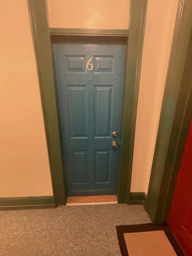 Bloomington Apartment: 416 E. 2nd St.