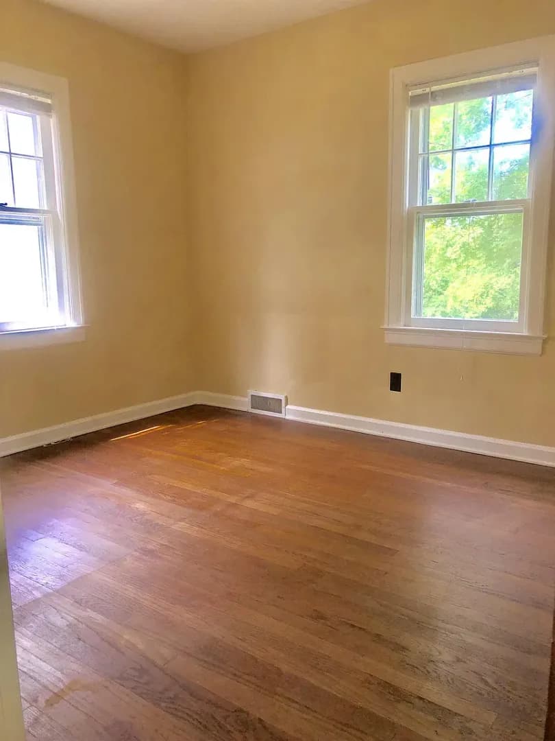 Bloomington House: 510 S Mitchell St