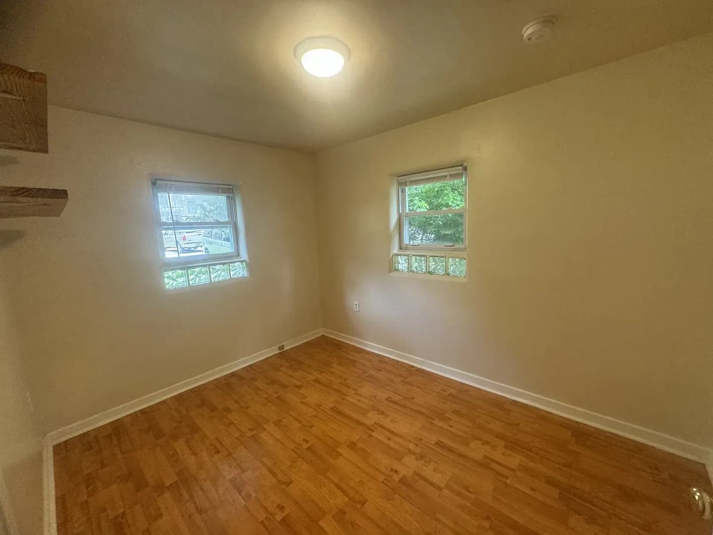 Bloomington House: 817 S Henderson