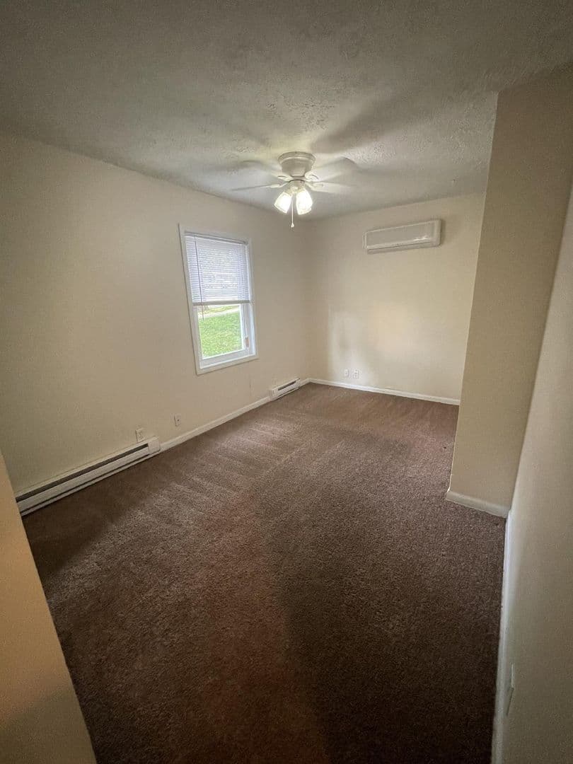 Bloomington House: 1506 N. Washington