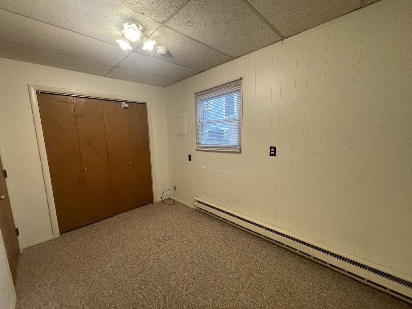 Bloomington Apartment: 416 E. 2nd St.