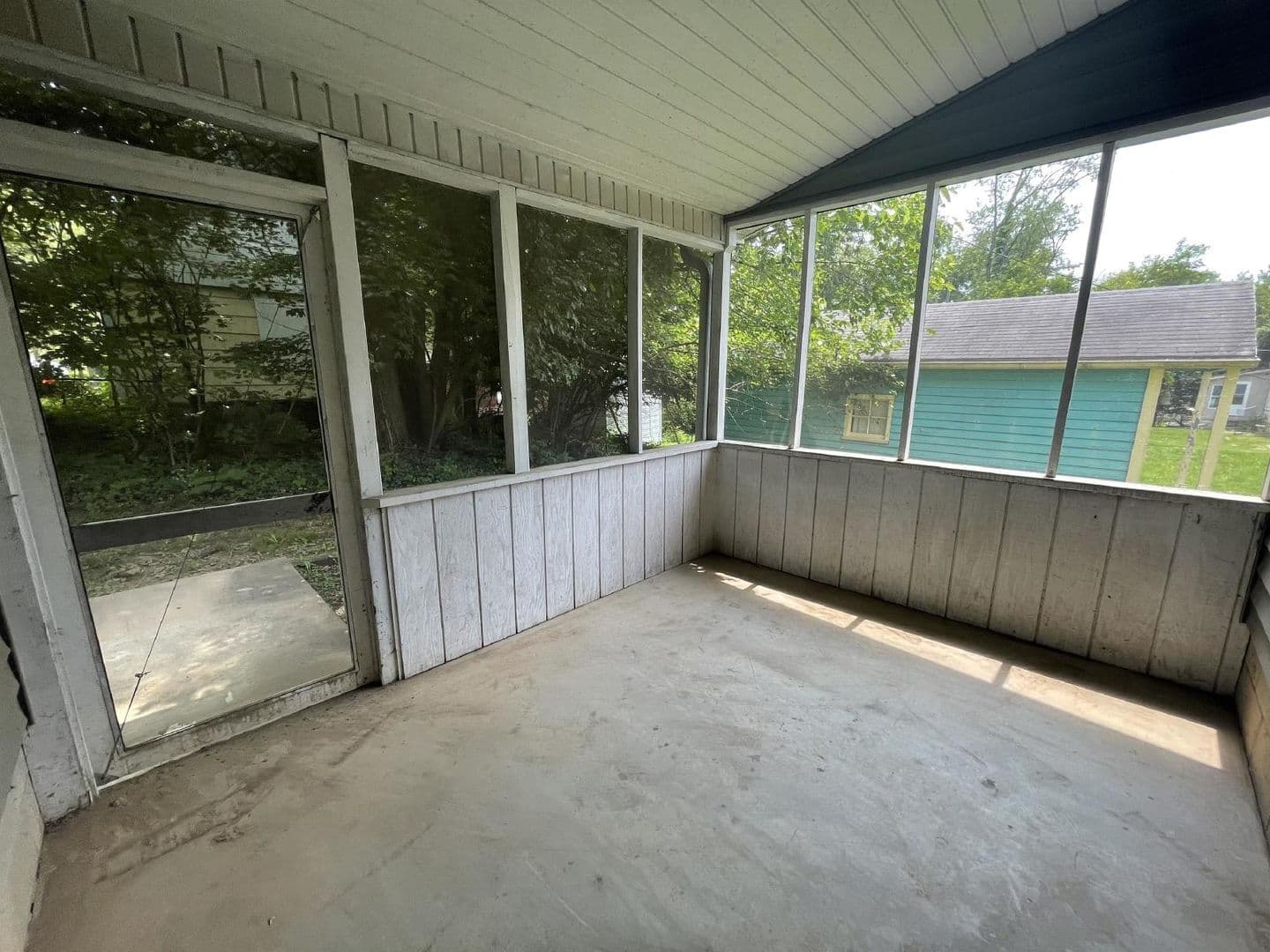 Bloomington House: 305 S. Mitchell
