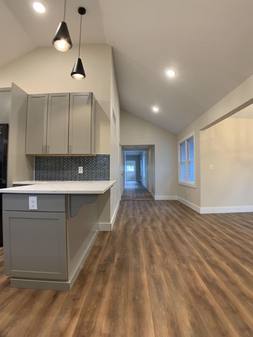 Bloomington House: 1215 E. Hunter Ave.