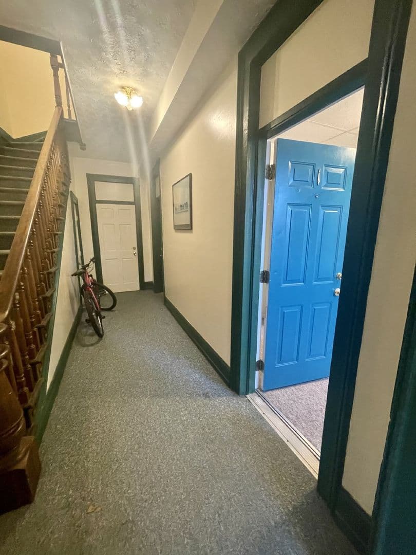 Bloomington Apartment: 416 E. 2nd St.
