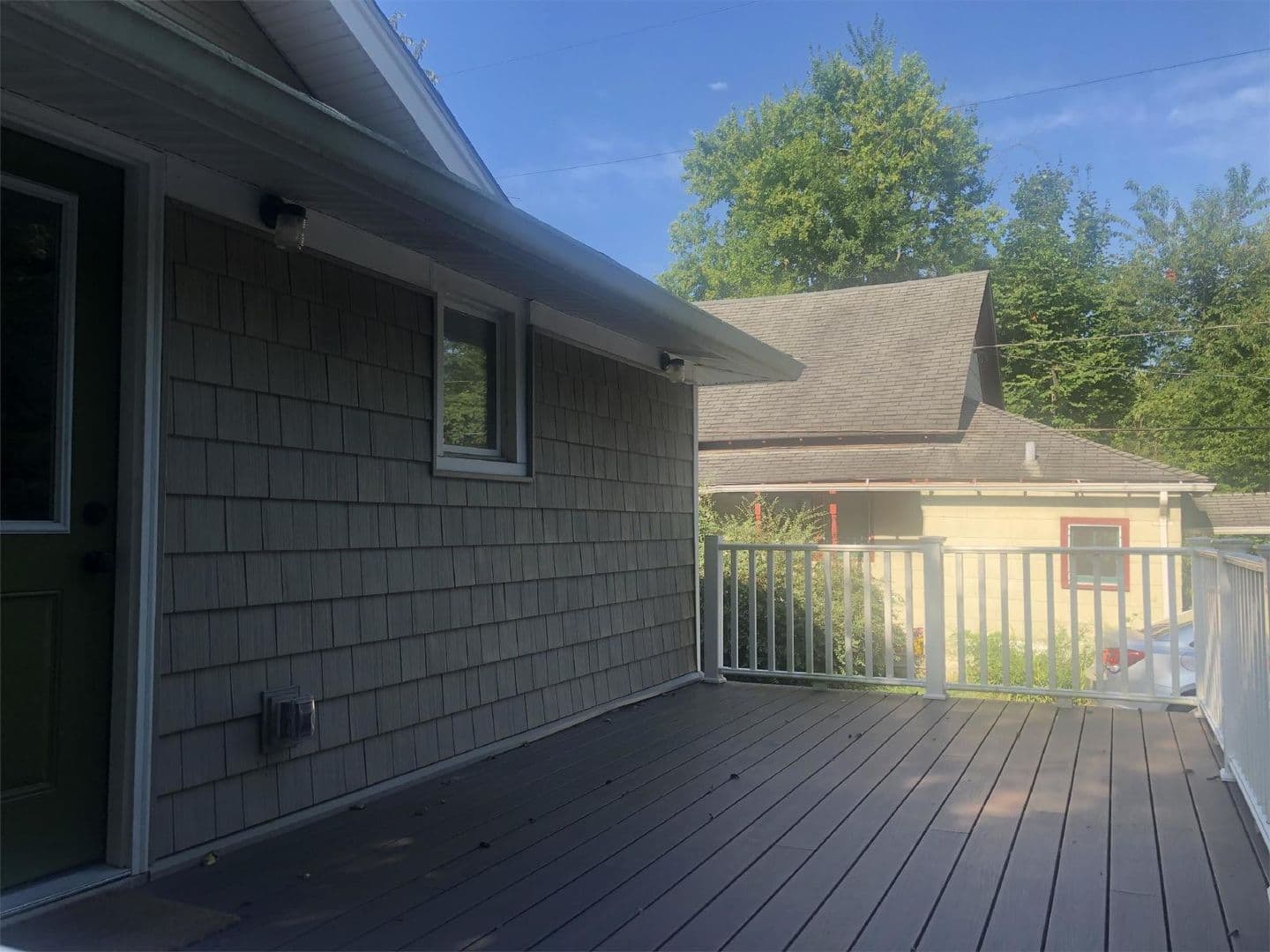 Bloomington House: 321 E. University