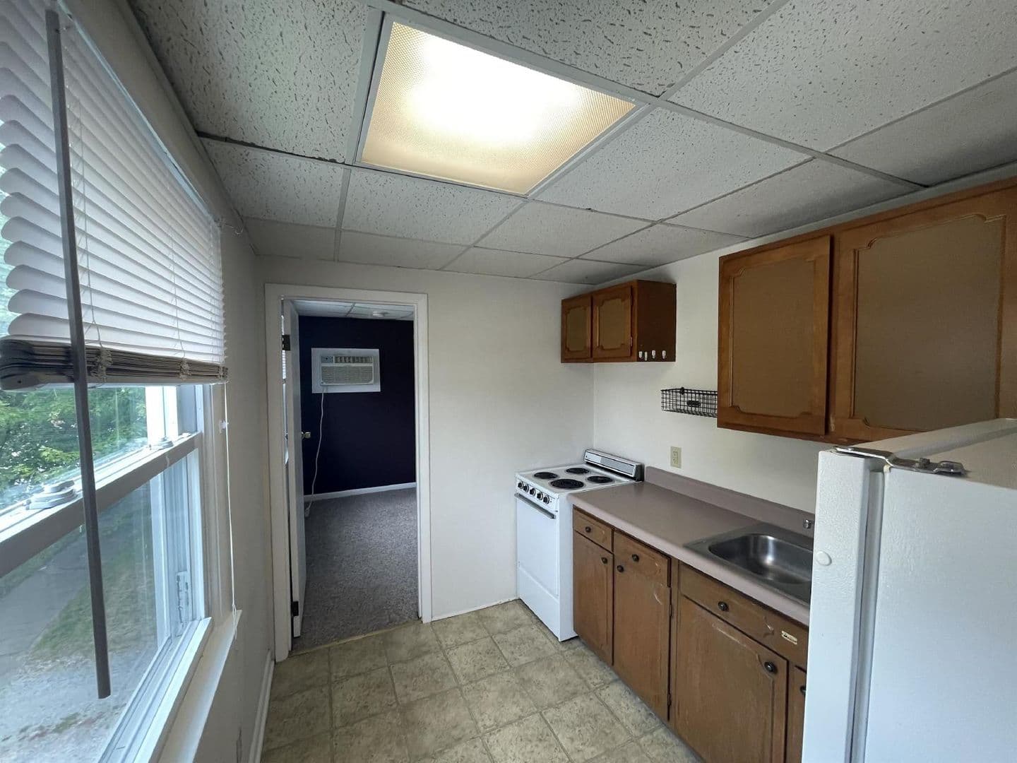 Bloomington Apartment: 416 E. 2nd St.