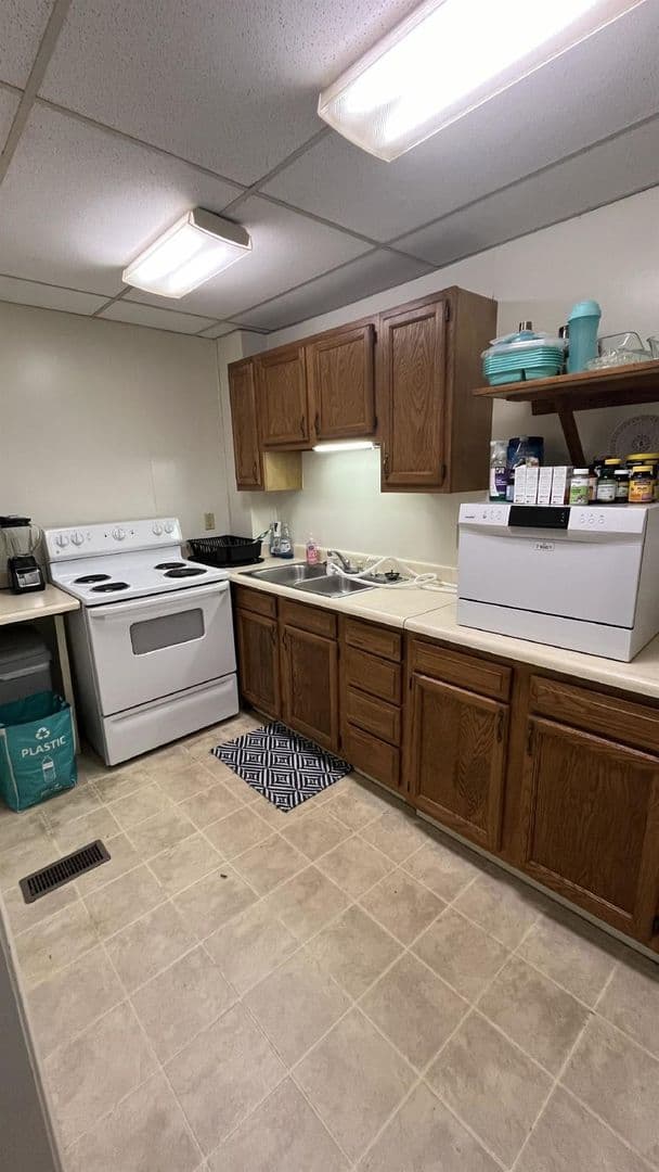Bloomington House: 317 N. Indiana #2