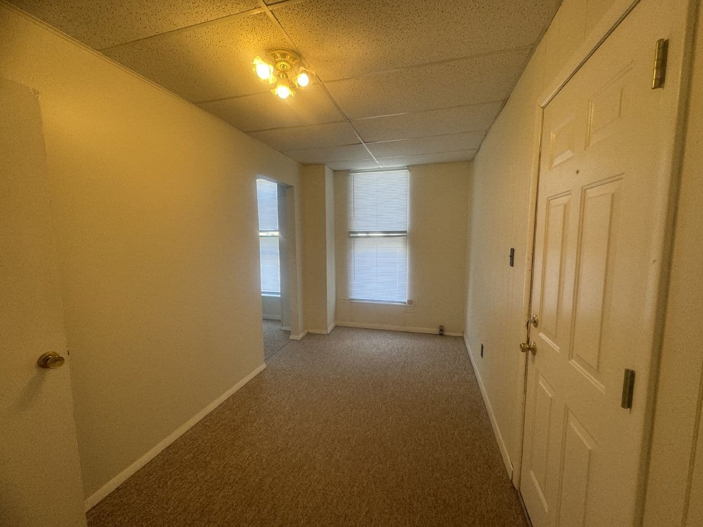 Bloomington Apartment: 416 E. 2nd St.