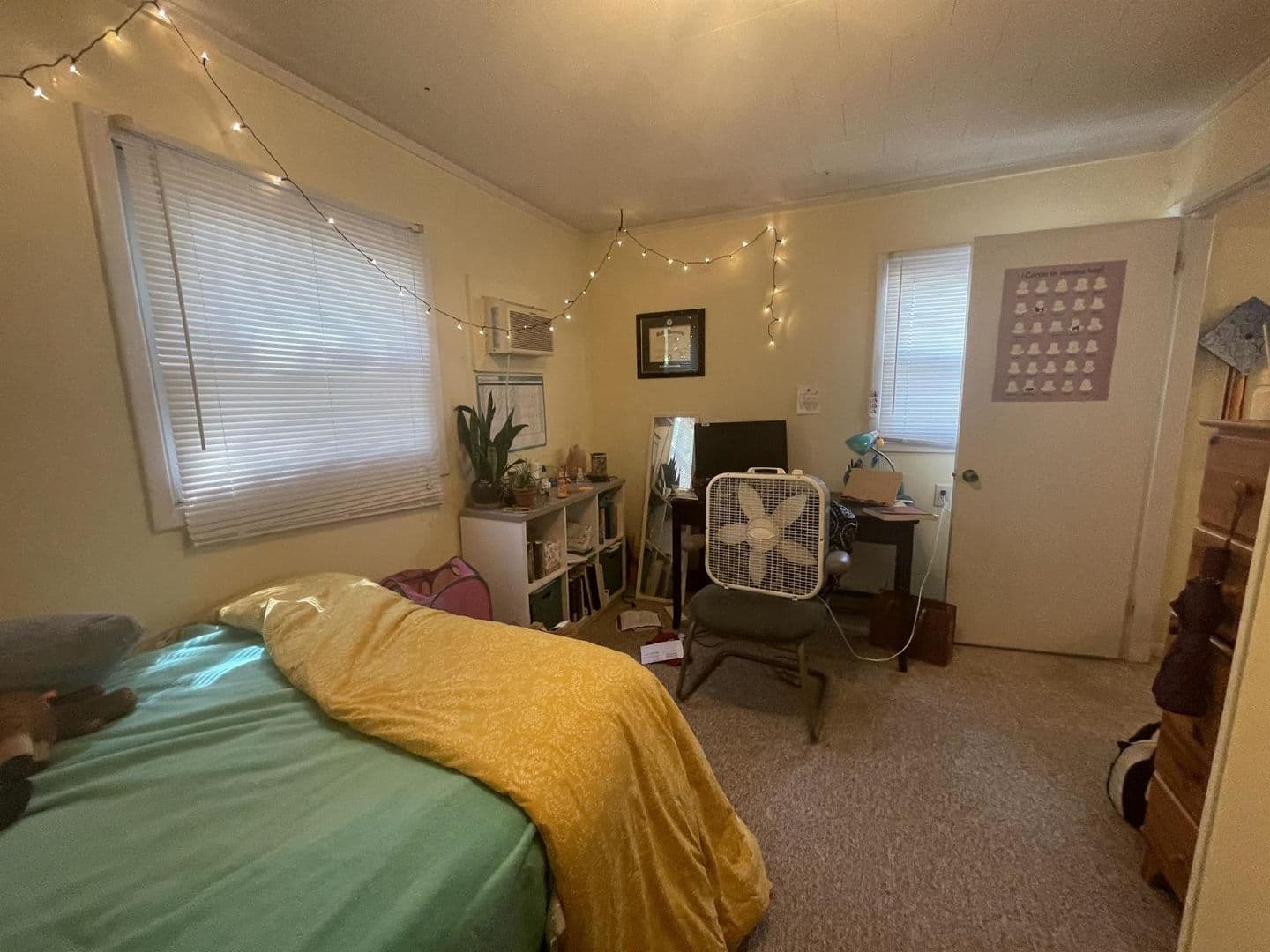 Bloomington Apartment: 416 E. 2nd St.