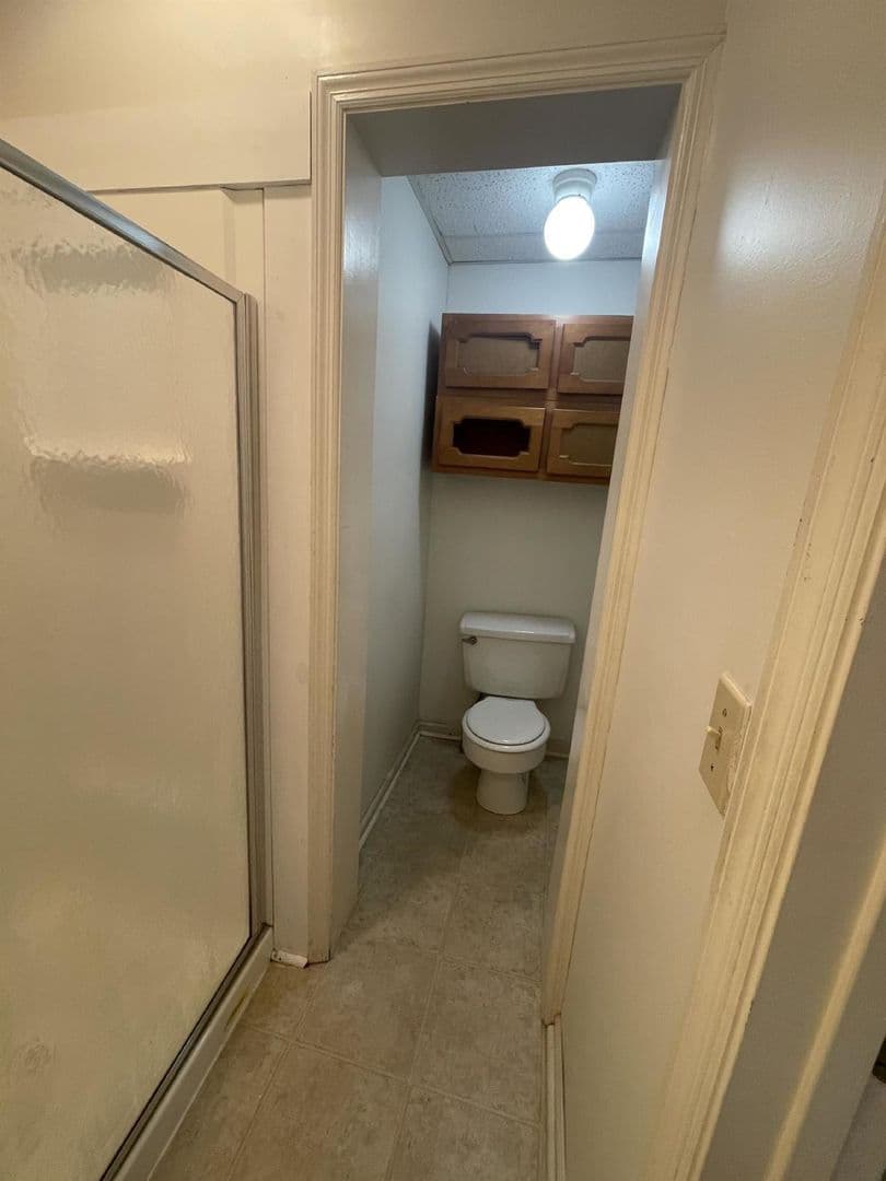 Bloomington Apartment: 416 E. 2nd St.
