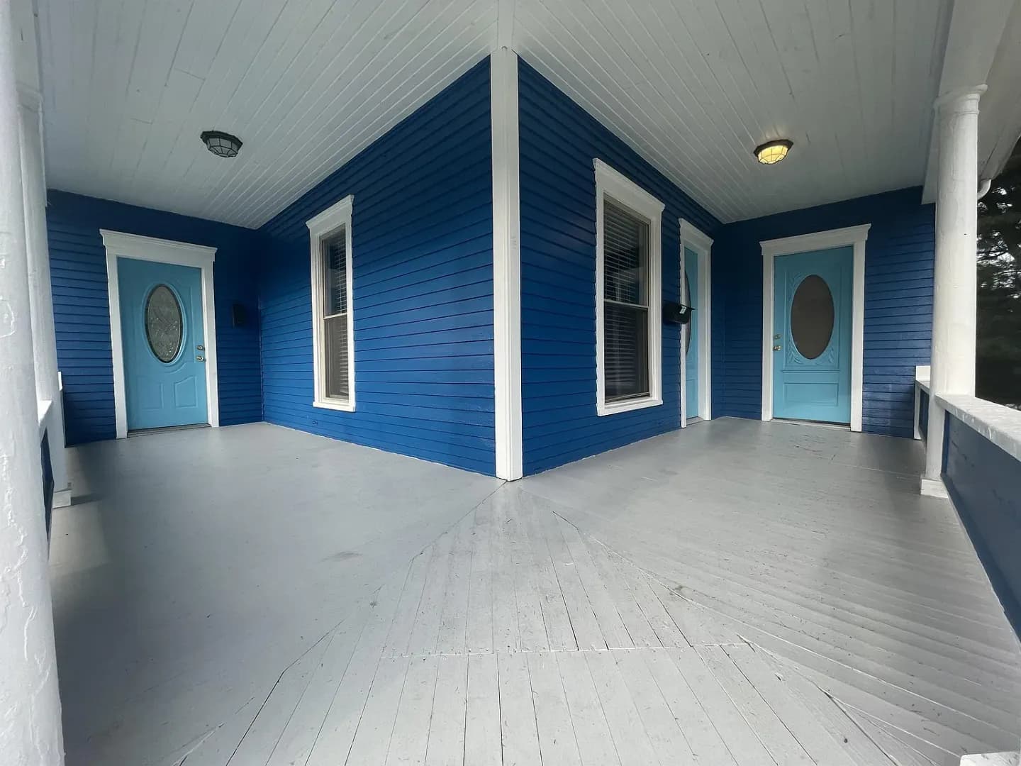 Bloomington House: 500 S Lincoln St