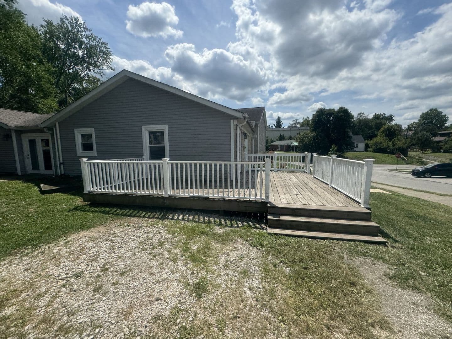 Bloomington House: 1506 N. Washington