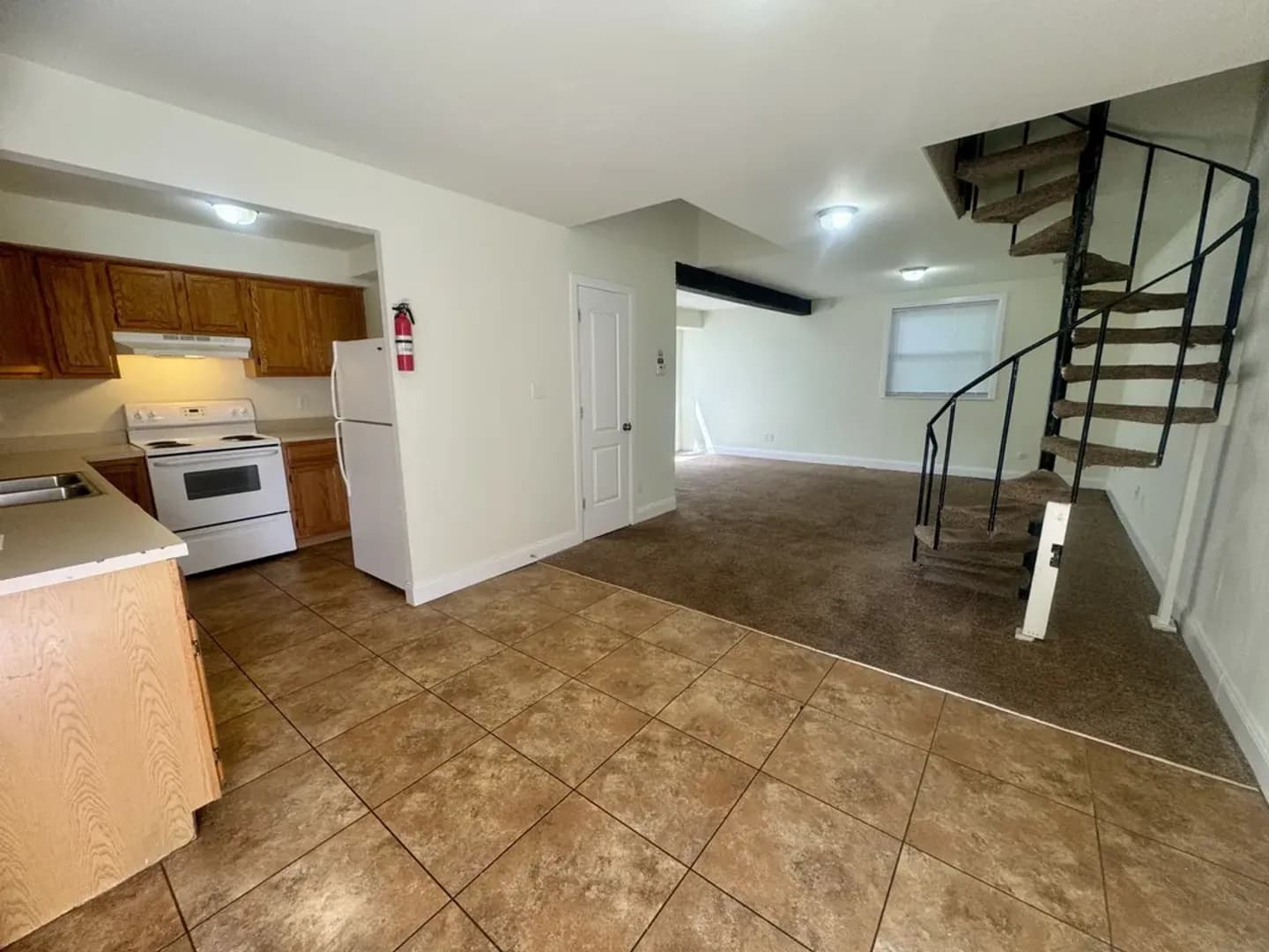 Bloomington Apartment: 521 E. 7th St.