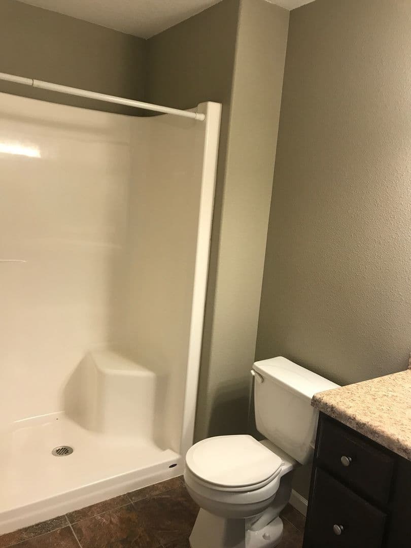 Minot Condo: 612 Colton St SW