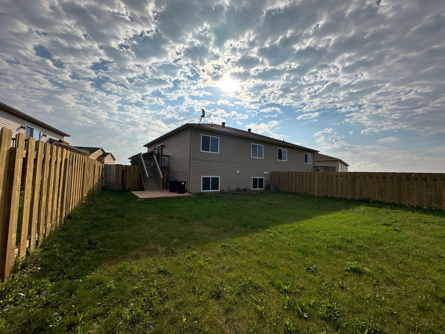 Minot House: 111 Mulberry Loop