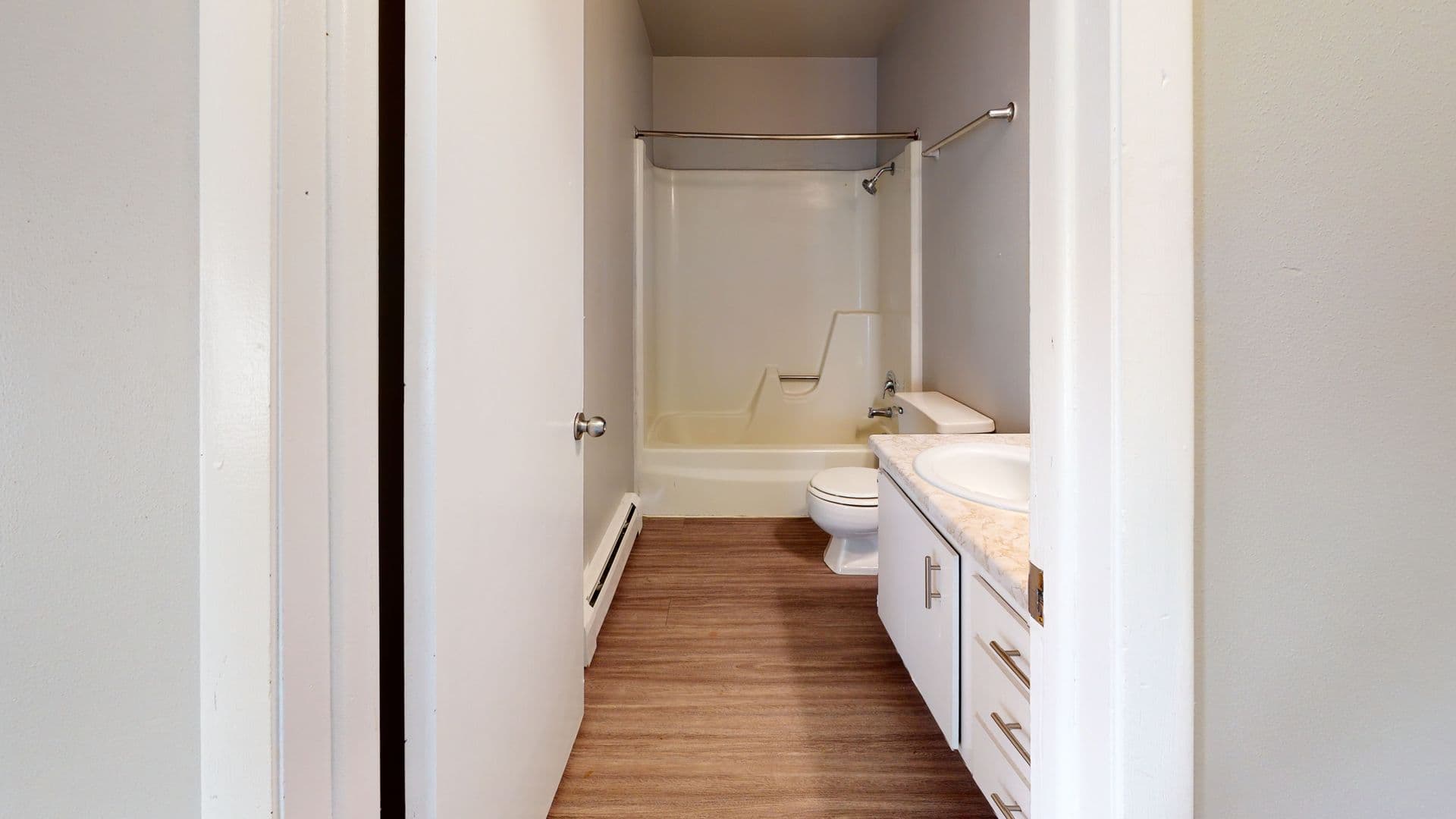 Minot Apartment: 2606 4th St NW
