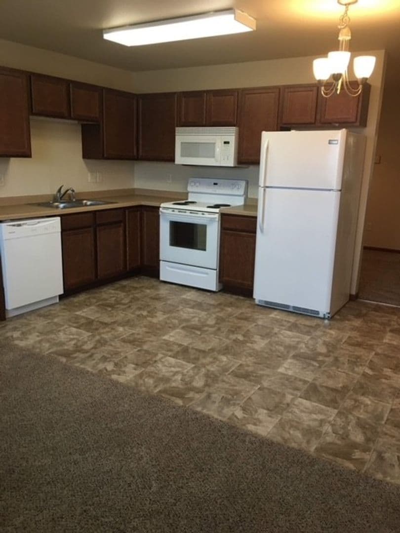 Lignite Apartment: 409 King Street