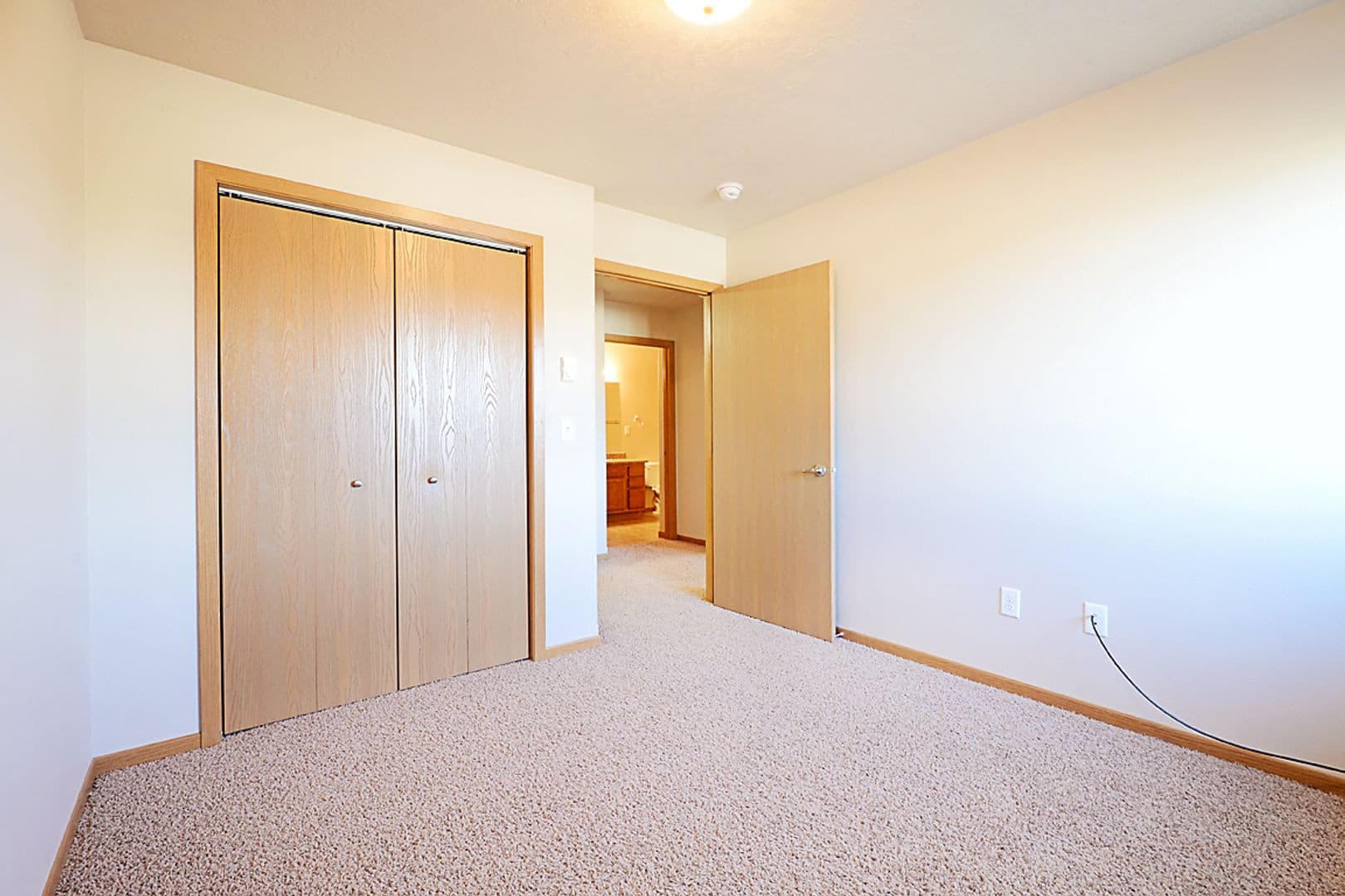Minot Apartment: 11 36th Ave NW