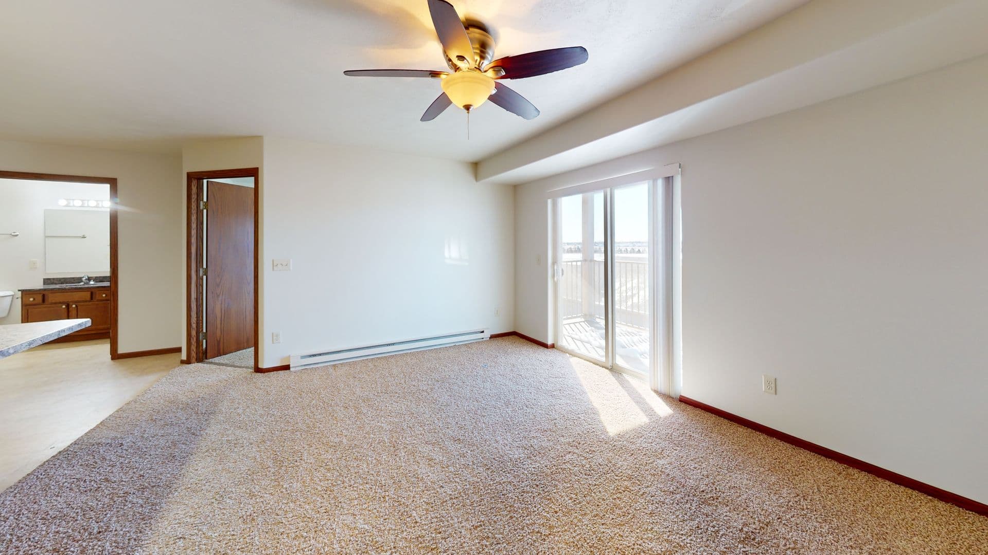 Minot Apartment: 2208 33rd St NW