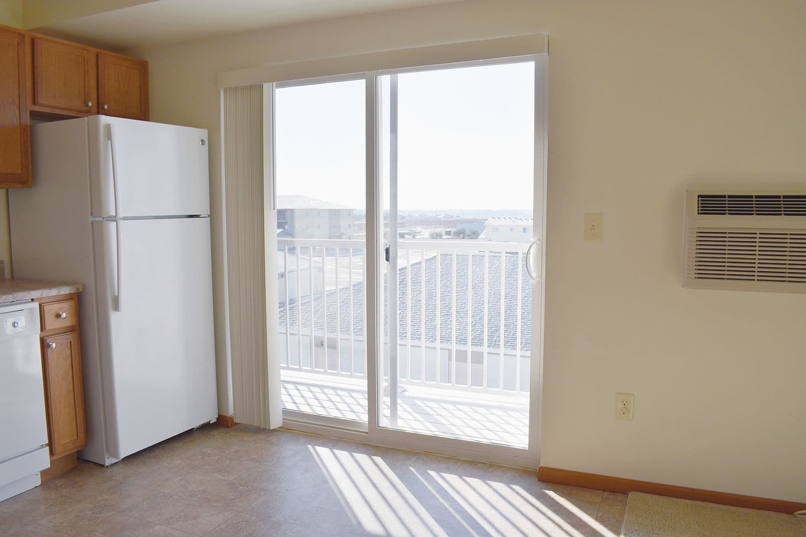 Minot Apartment: 2031 33rd St NW
