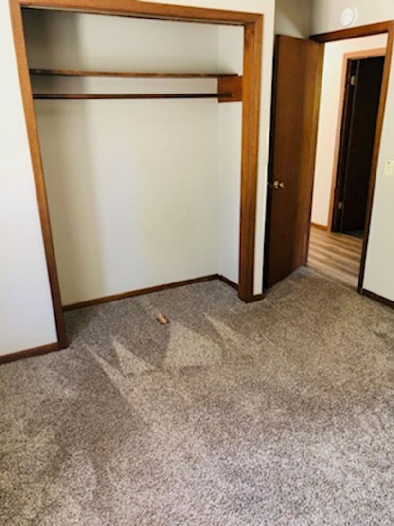 Minot Apartment: 616 and 706 Park Street