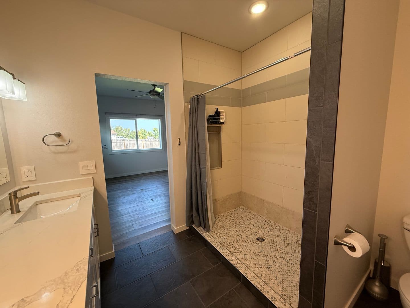 Minot House: 9 Mulberry Loop NE