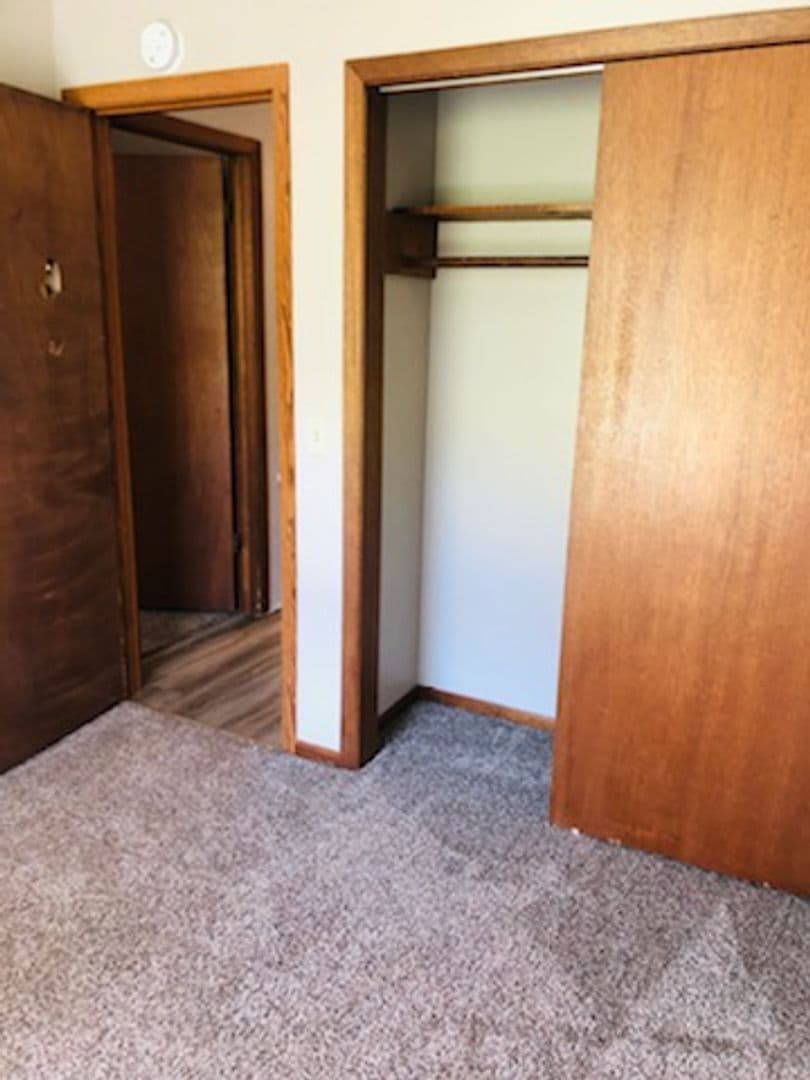 Minot Apartment: 616 and 706 Park Street