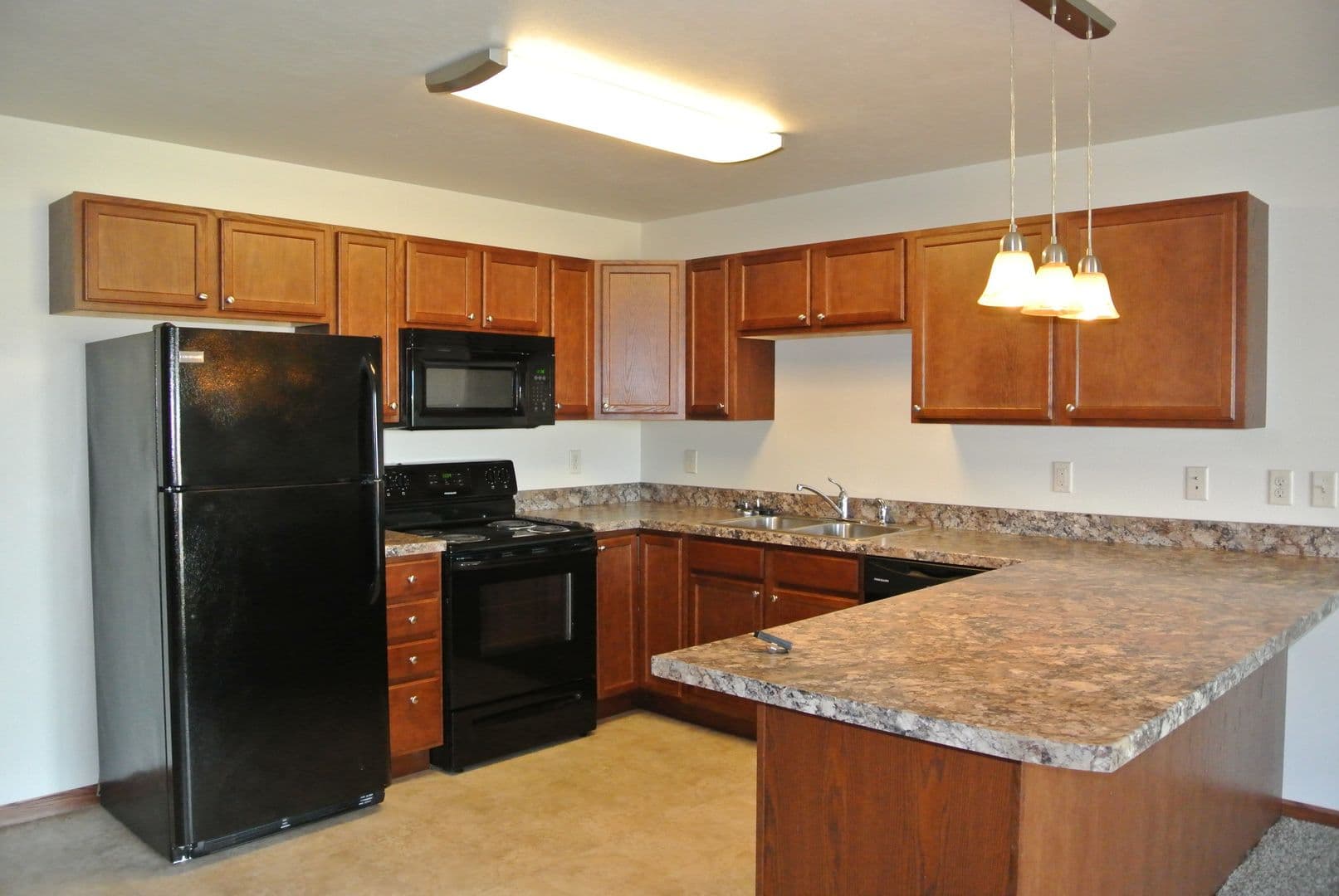 Minot Apartment: 2208 33rd St NW