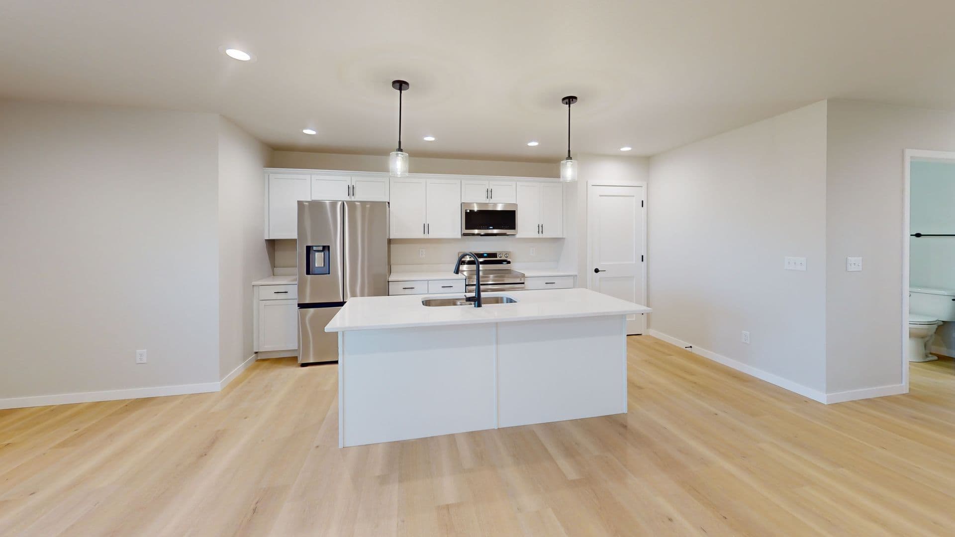 Minot House: 4017 Crossing St SW