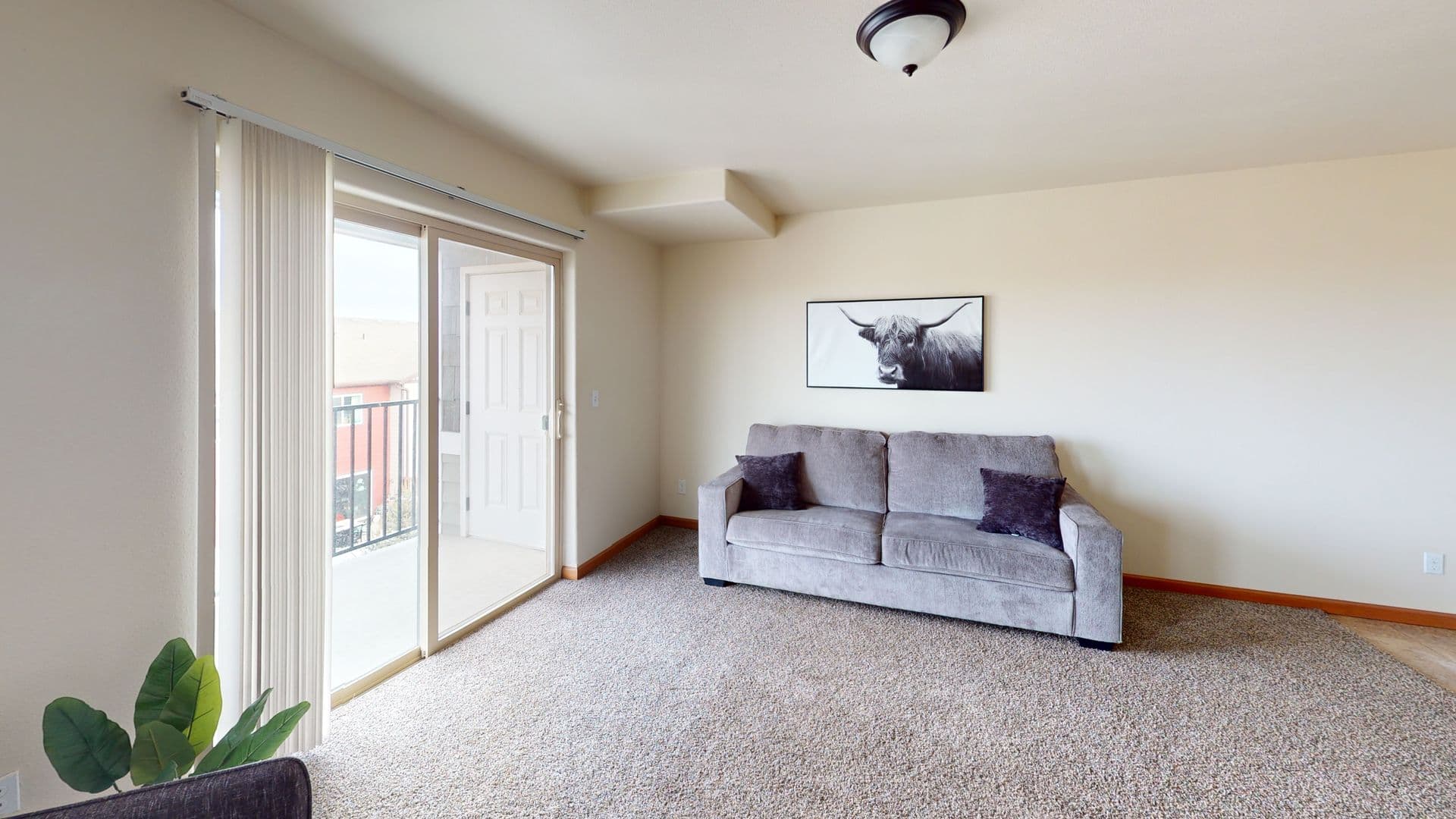 Minot Apartment: 3819 Crossing St SW