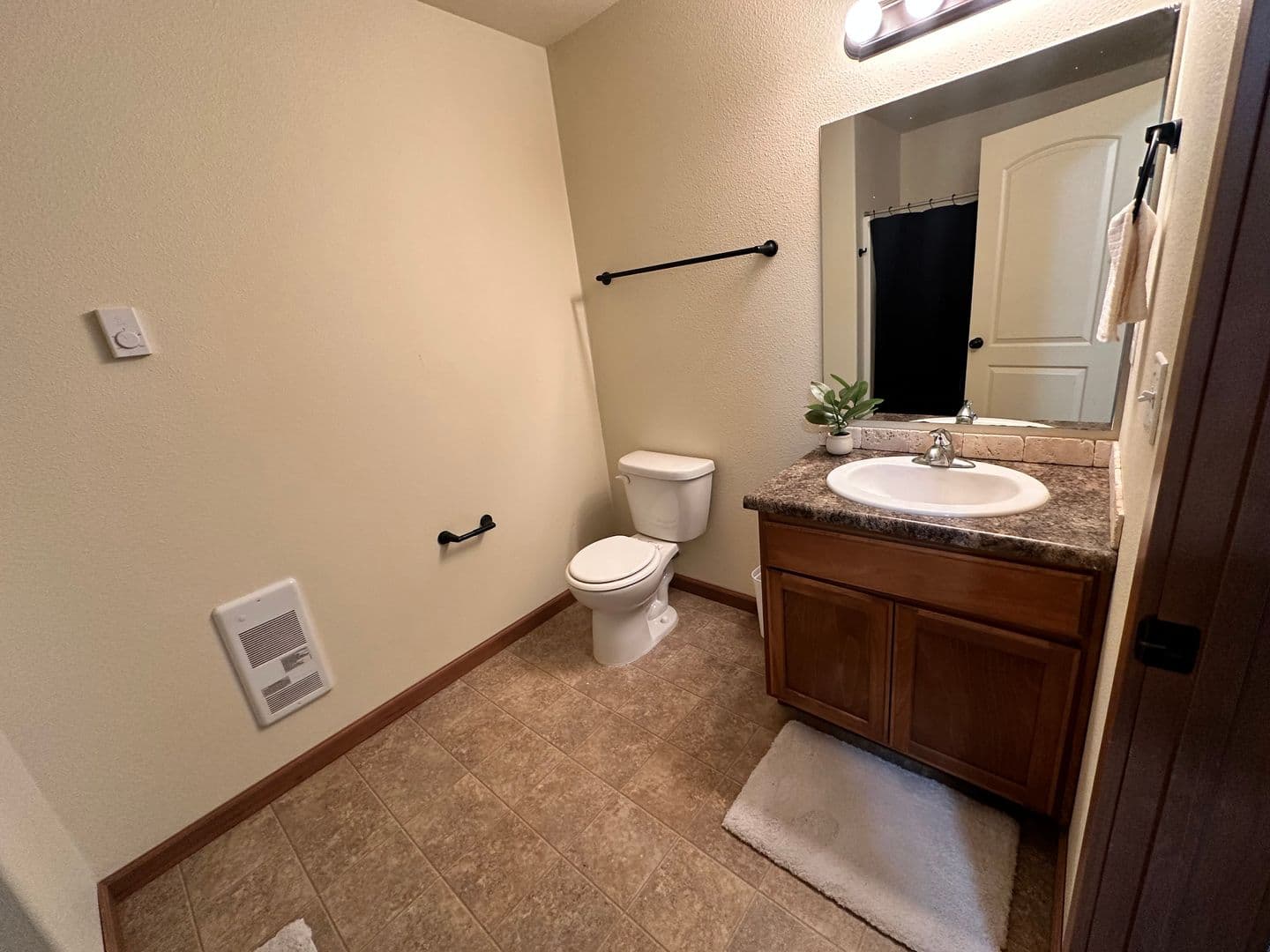 Minot Apartment: 3821 Crossing St SW